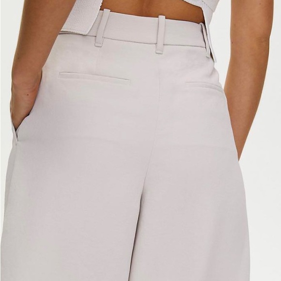 Aritzia | Wilfred Limerick Short - Picture 2 of 4